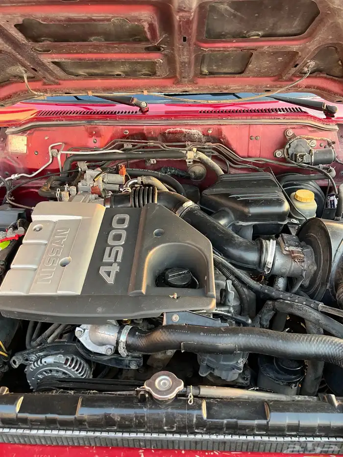 بترول نيسان بخاخ 4500 للبيع 22