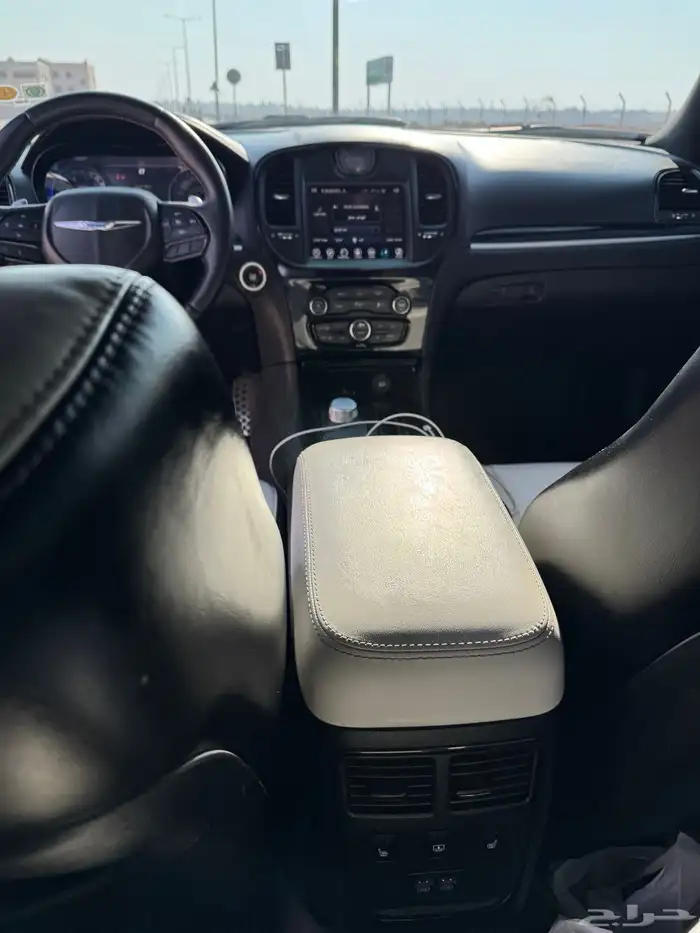 كرايسلر S300 2017 10