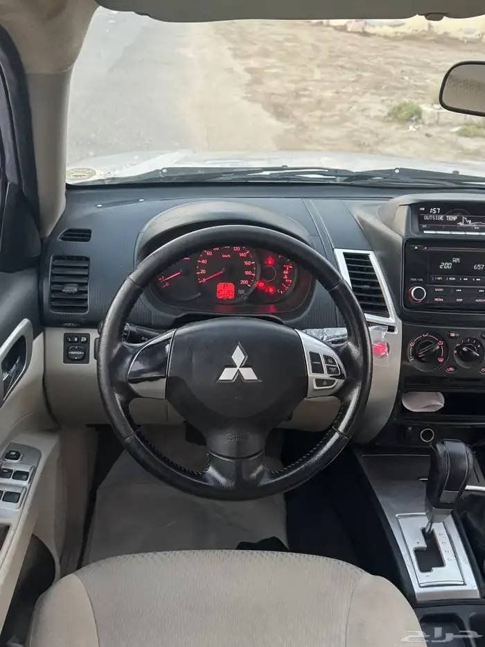 للبيع باجيرو سبورت 2015 20