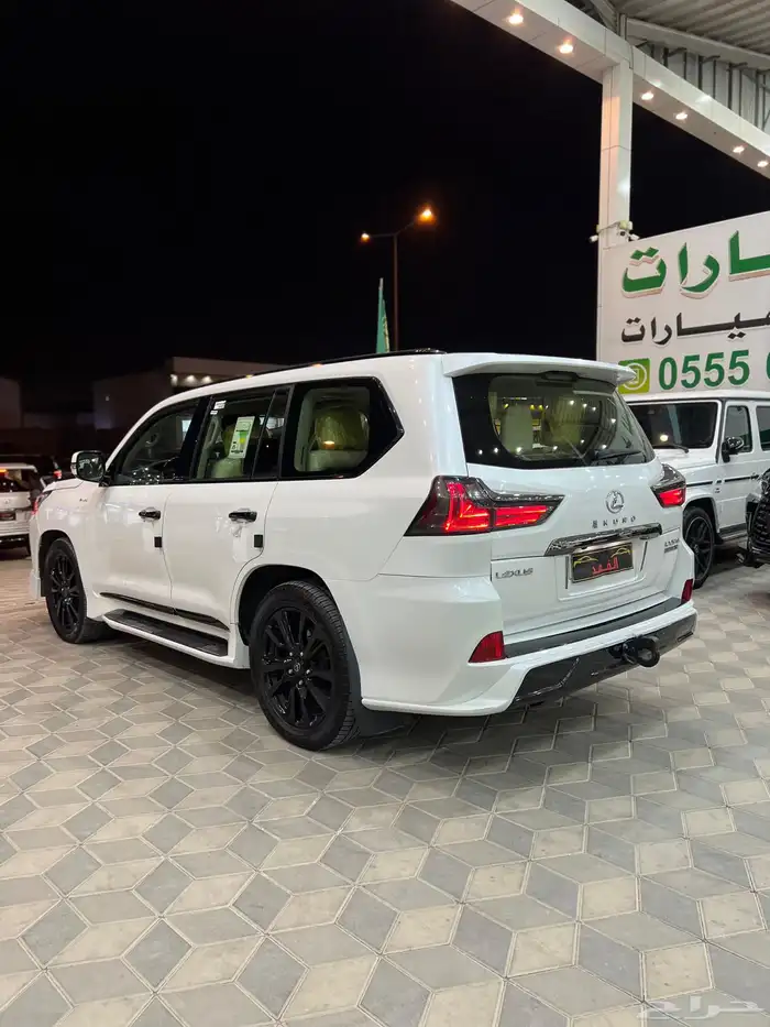 لكزس - 2016 - LX570 - فل كامل 4