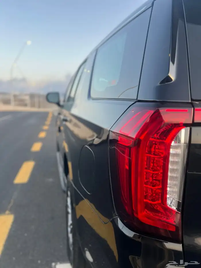 جمس يوكن اسود قصير بدون دبل موديل 2022 16