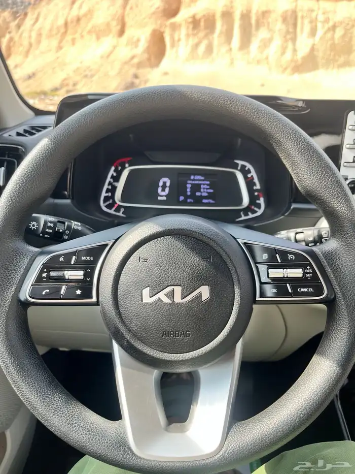 كيا سونيت 2023 - KIA SONET 2023 Half Full 7