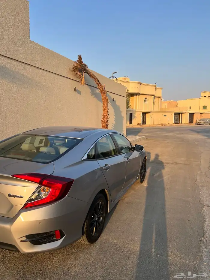 هوندا سيفيك 4