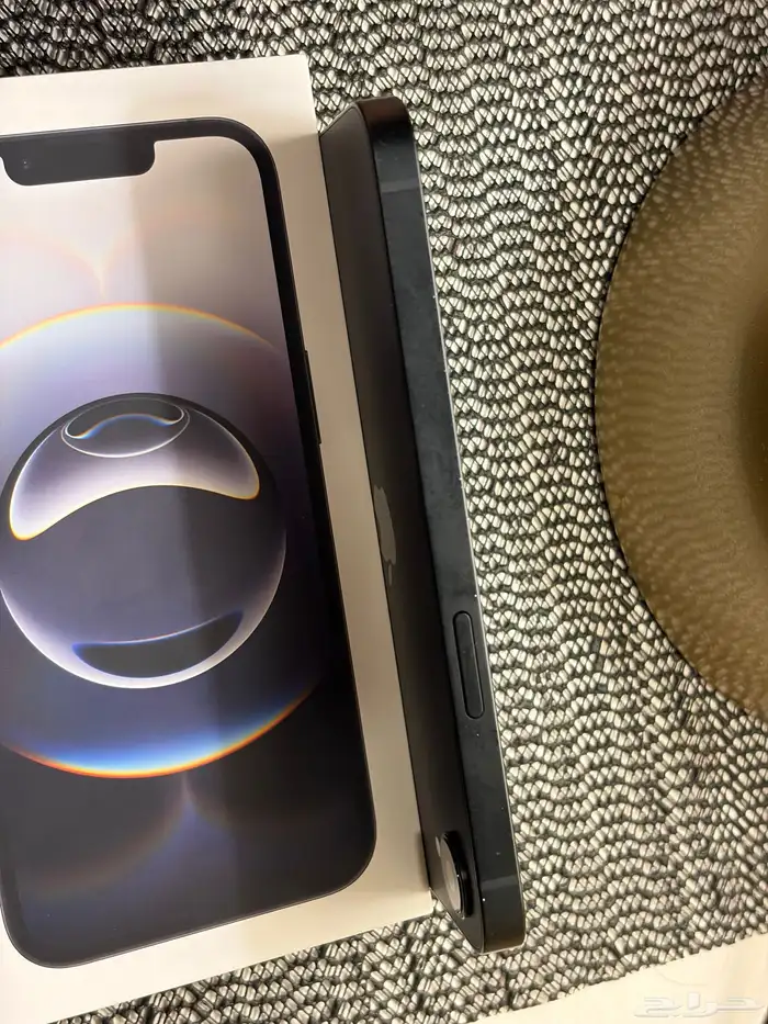 ايفون 16e اخو جديد 3