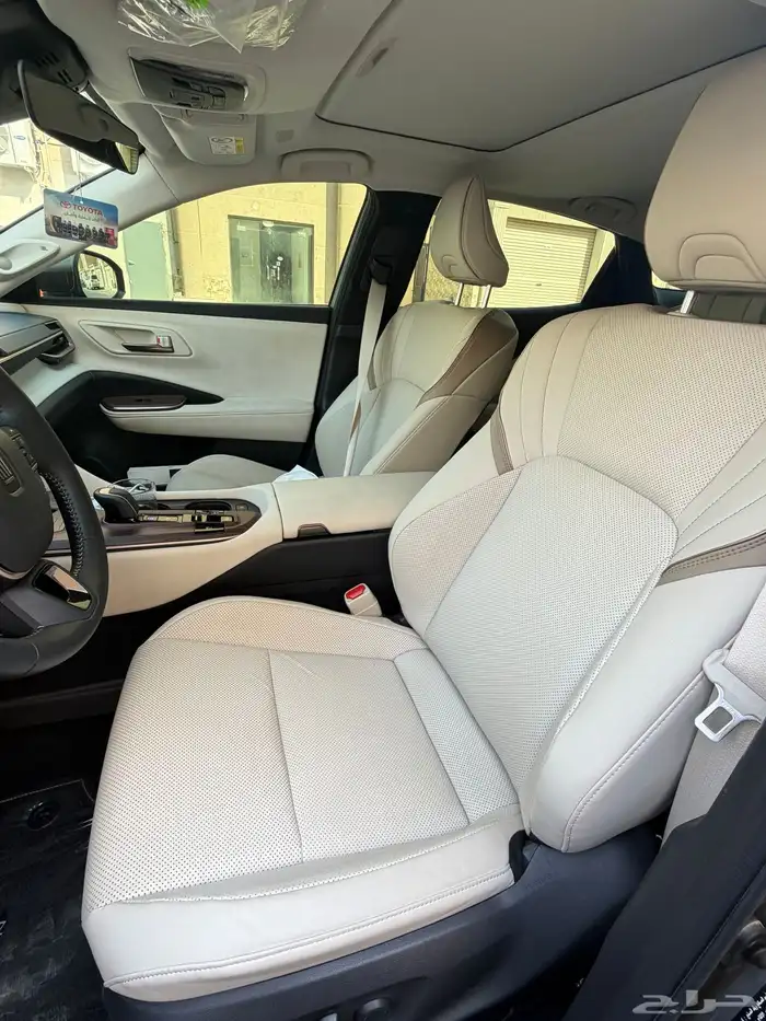 كراون بريميوم 2025 5