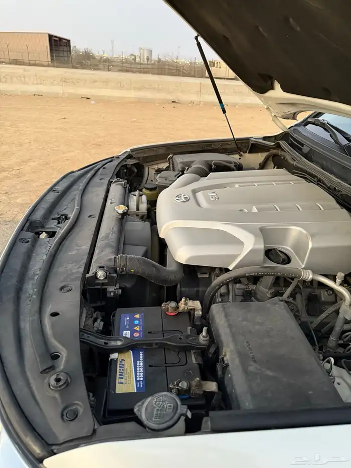 جيب لاندكروزر 2011((مخزن )) 24