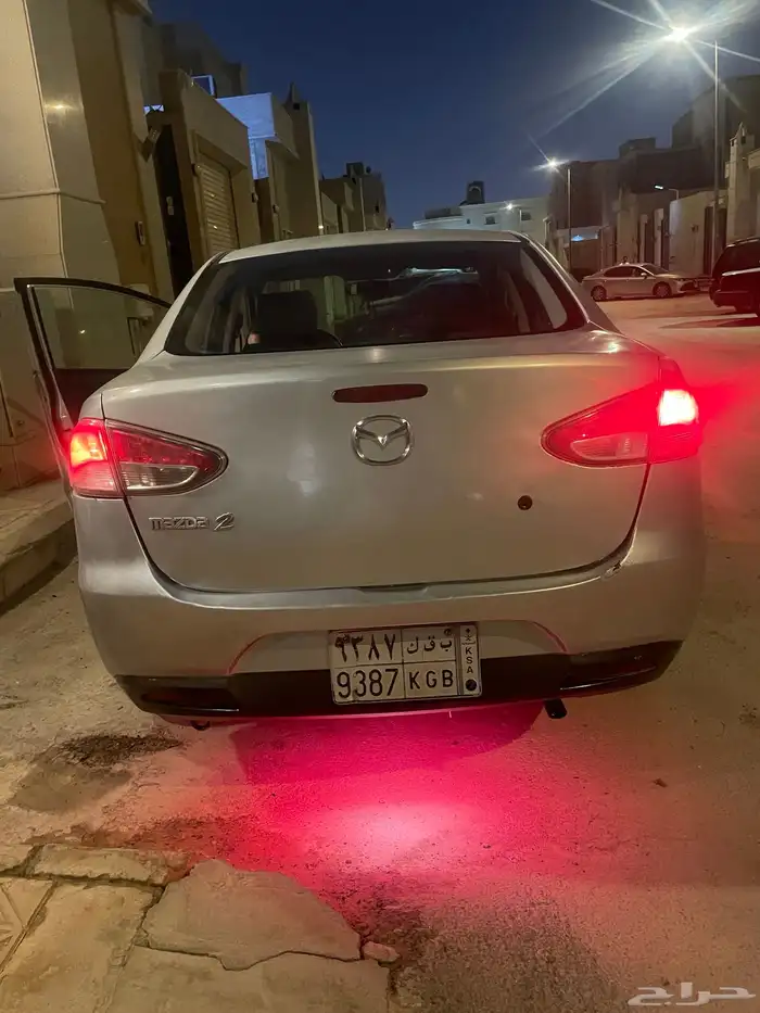 مازدا 2 2011 للبيع 7