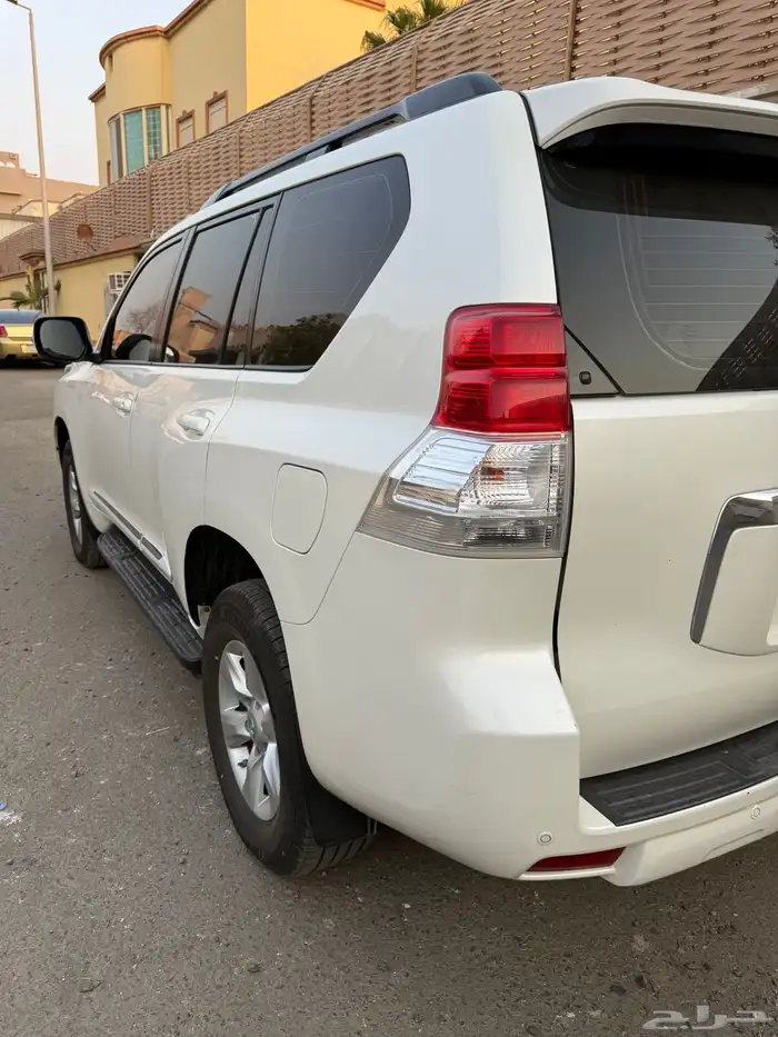 برادو 2011 ستة سلندر مخزن وكالة 3