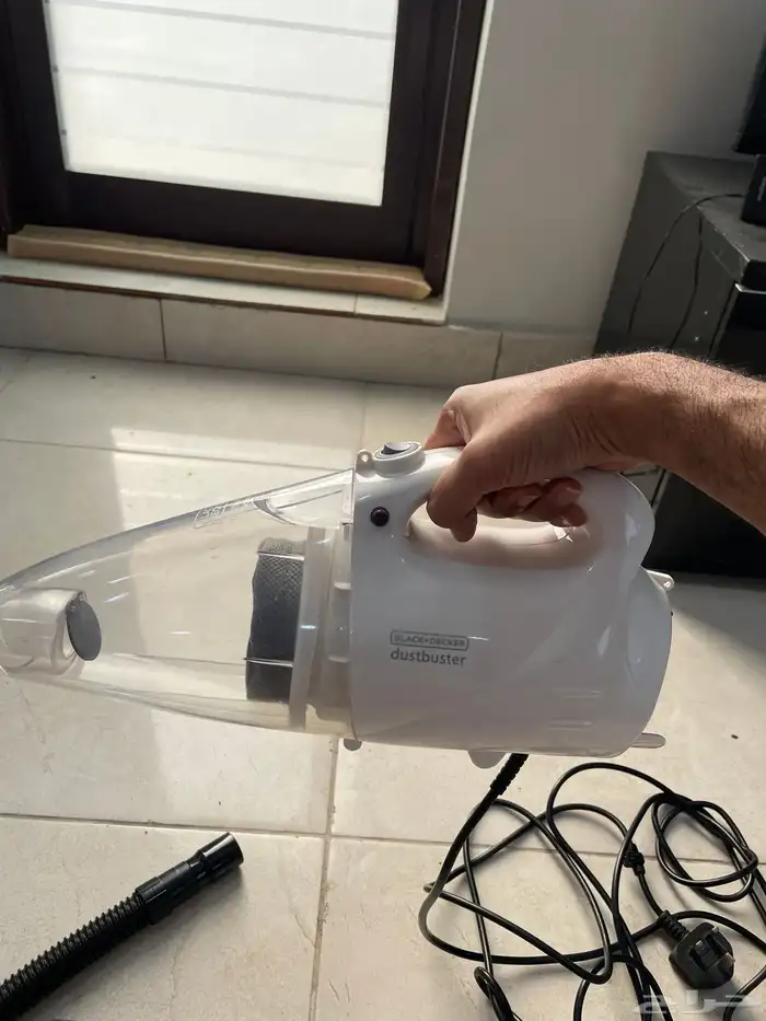 مكنسة يدوية BLACK DECKER كهرباء 1