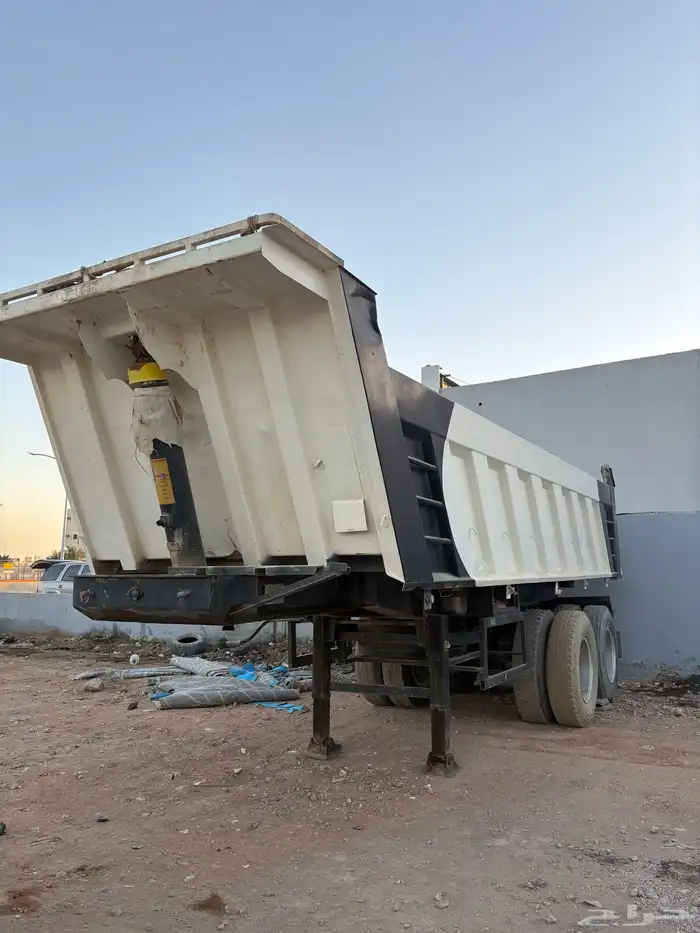 صندوق قلاب (للبيع فقط ) على السوم 2