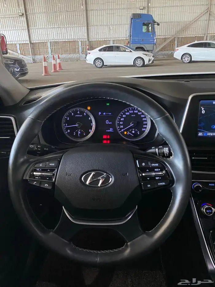 هيونداي ازيرا 2019 بنزين 12