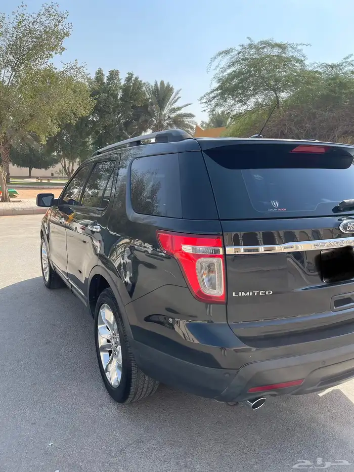 فورد اكسبلورر ليمتيد 2013 9