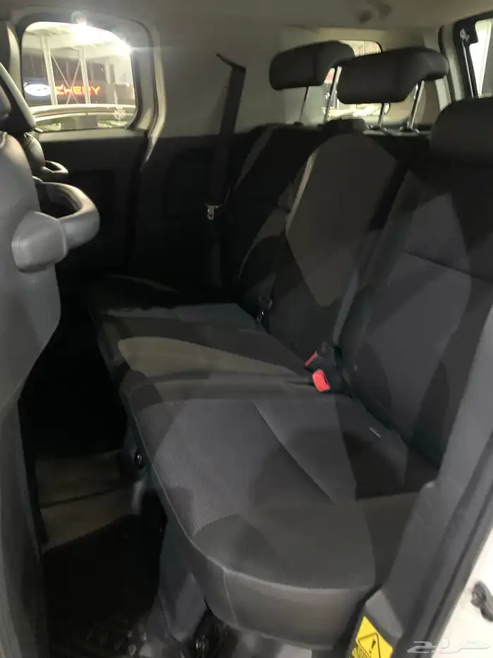 تويوتا اف جي 2023 7