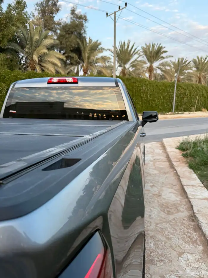 سييرا AT4 نظيف رمادي 41