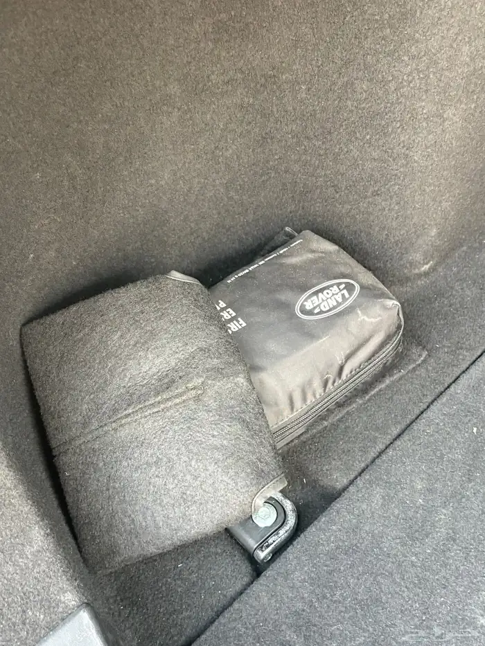 رنج روفر فيلار وارد الناغي تحت الضمان 6