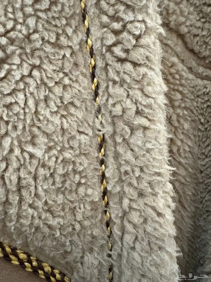 فروة نسائية سورية 18عام 4