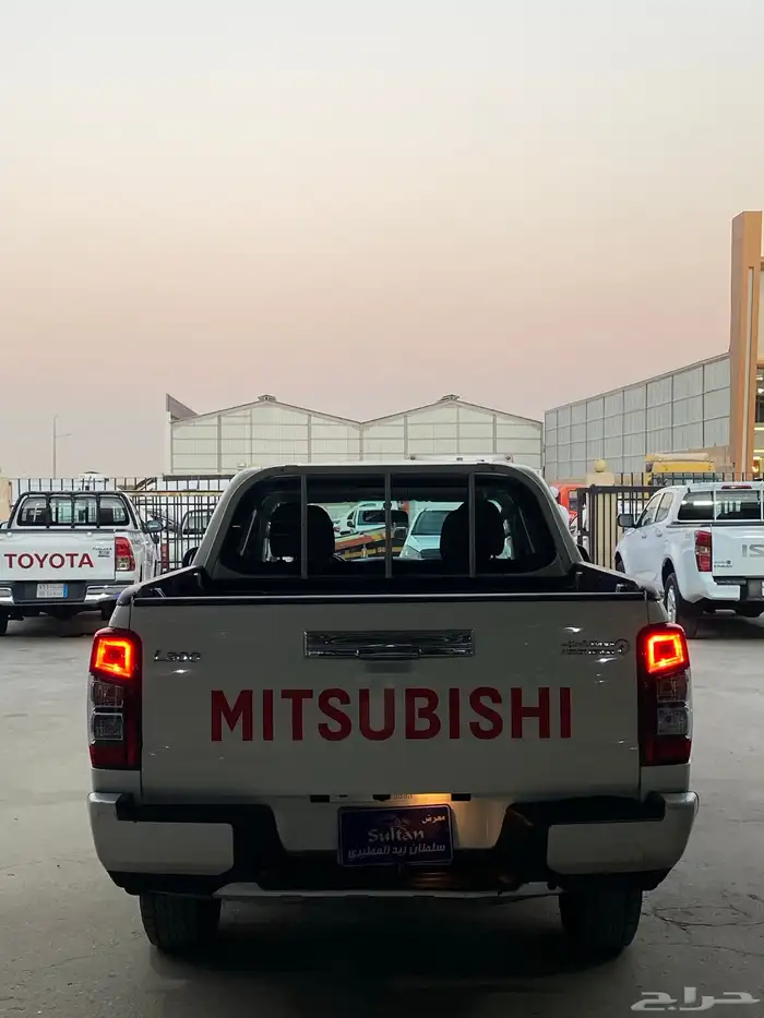 ميتسوبيشي دبل قير عادي ديزل 2023 7