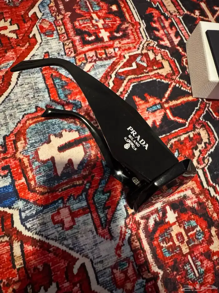 نظارة برادا شمسية 17WS 1