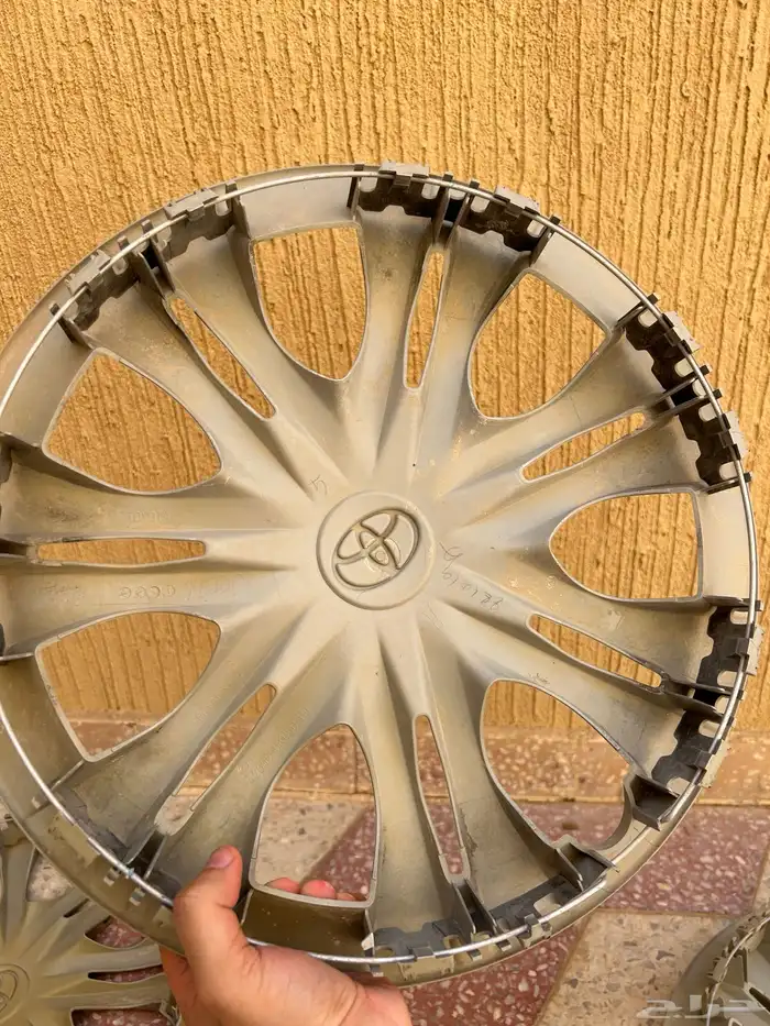 طيس هايلكس وانوفا وكاله 2015 إلى 2012 3