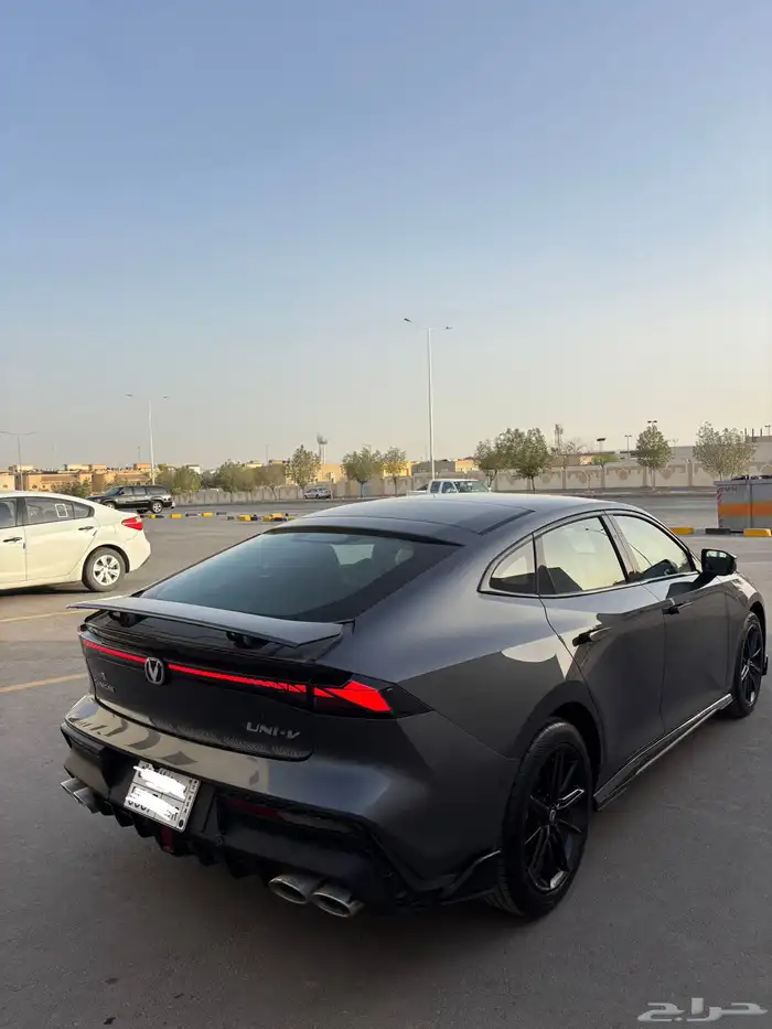 شانجان يوني في 2025 للبيع 11