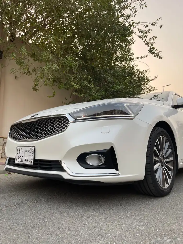 كيا كادينزا 2018 شبه الاصفار 22