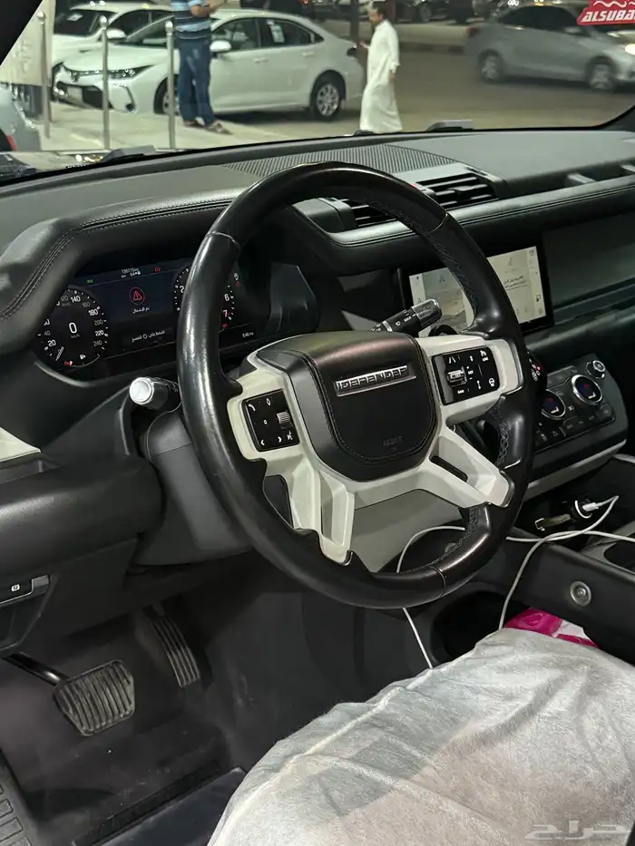 ديفندر 2020 اكس 110 V6 HSE لدى معرض(الرشيدي) 25