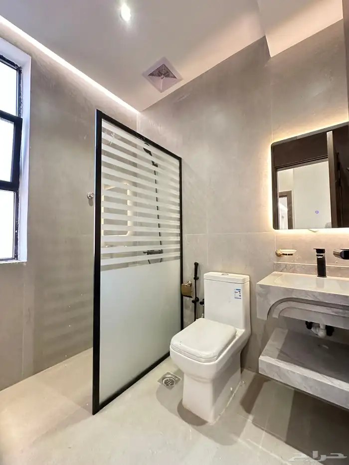 فيلا فاخرة للبيع مذينب مخطط البدراني 18