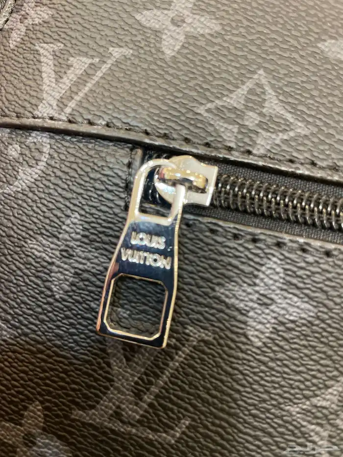 شنطة ماركة لوي فيتون ( Louis Vuitton). 3