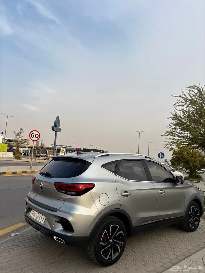 ام جي 2022 MG ZS full option تيربو فل كامل 5