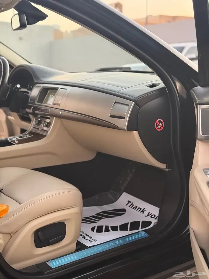 جاكور XF شبة جديده تماما (( مخزن )) 9