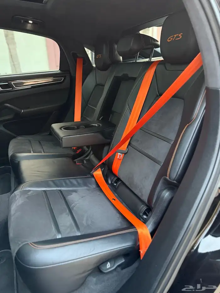 PORSCHE CAYENNE GTS 2022 15