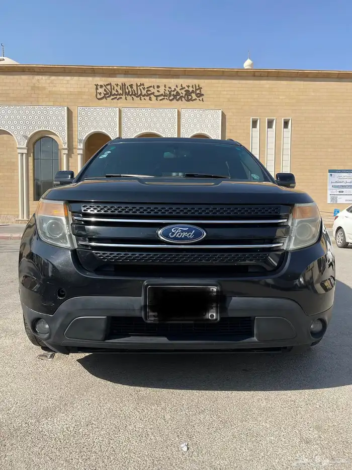 فورد اكسبلورر ليمتيد 2013 1