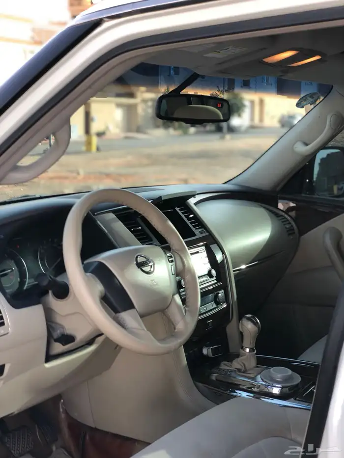 باترول v8 -320 مديل 2013 نظيف جدا 6