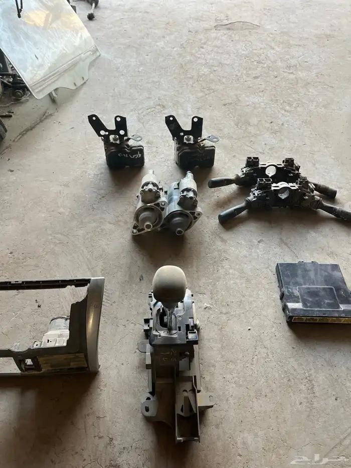 كامري يارس كورلا من 14 الى 17 يوجد عروض محدوده لكل القطع 8