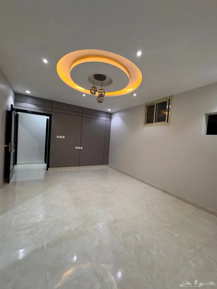 شقه ارضيه خلفيه حي البوادي السعر 380 الف 10