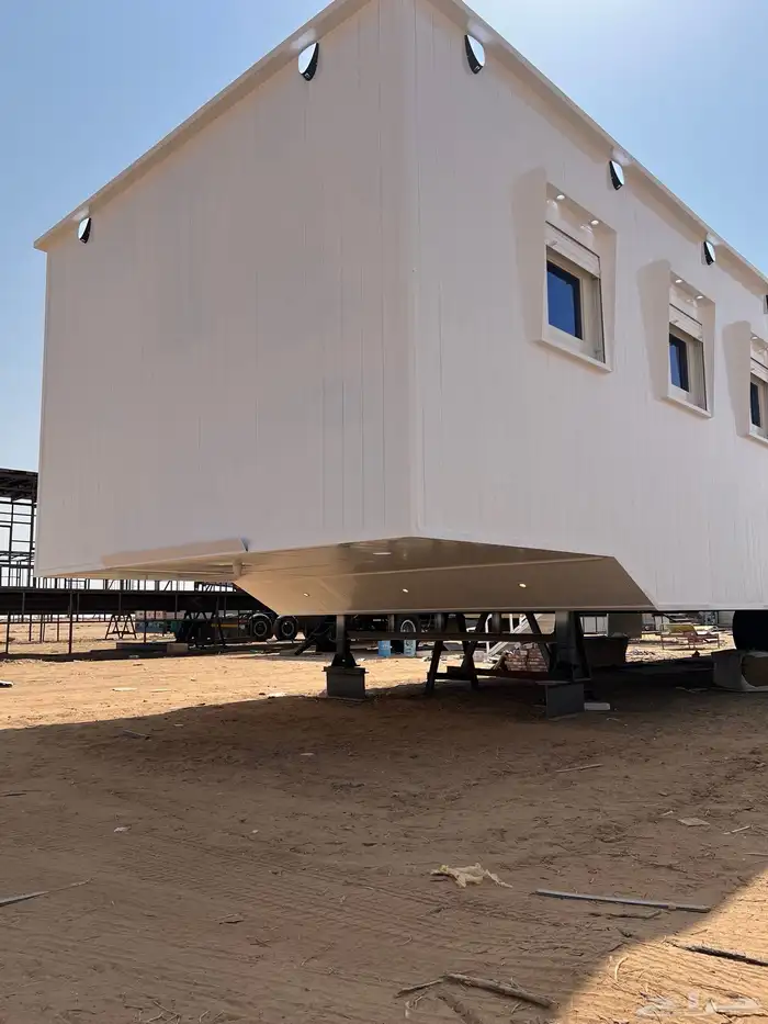 كرفان ملكي جديده الطول 22 متر عرض 4 ونص 6