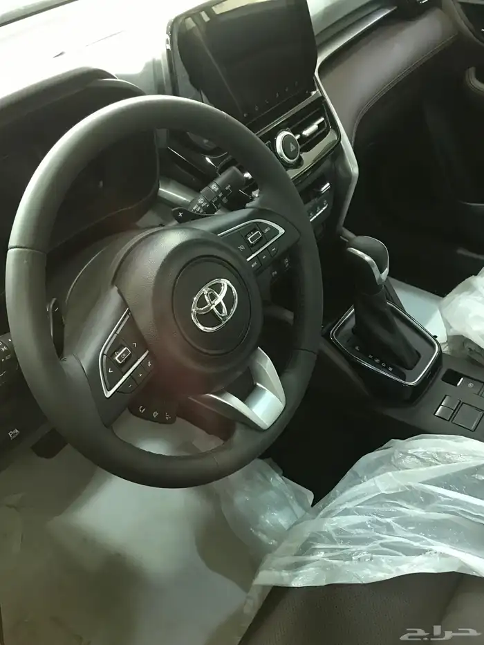 تويوتا اوربان كروزر 2026 فل كامل GLX 4