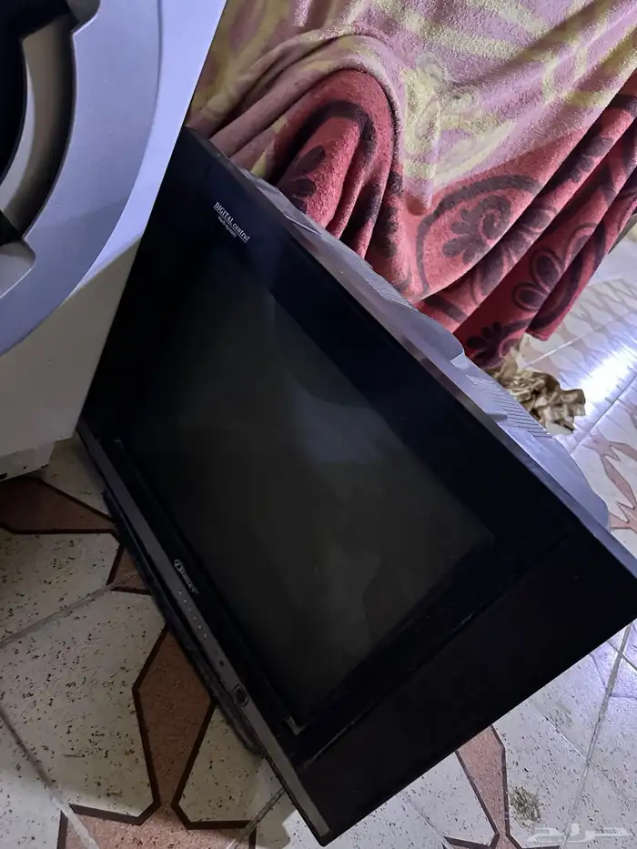 غساله اتوماتيك وتلفزيون ومايكرويف 1