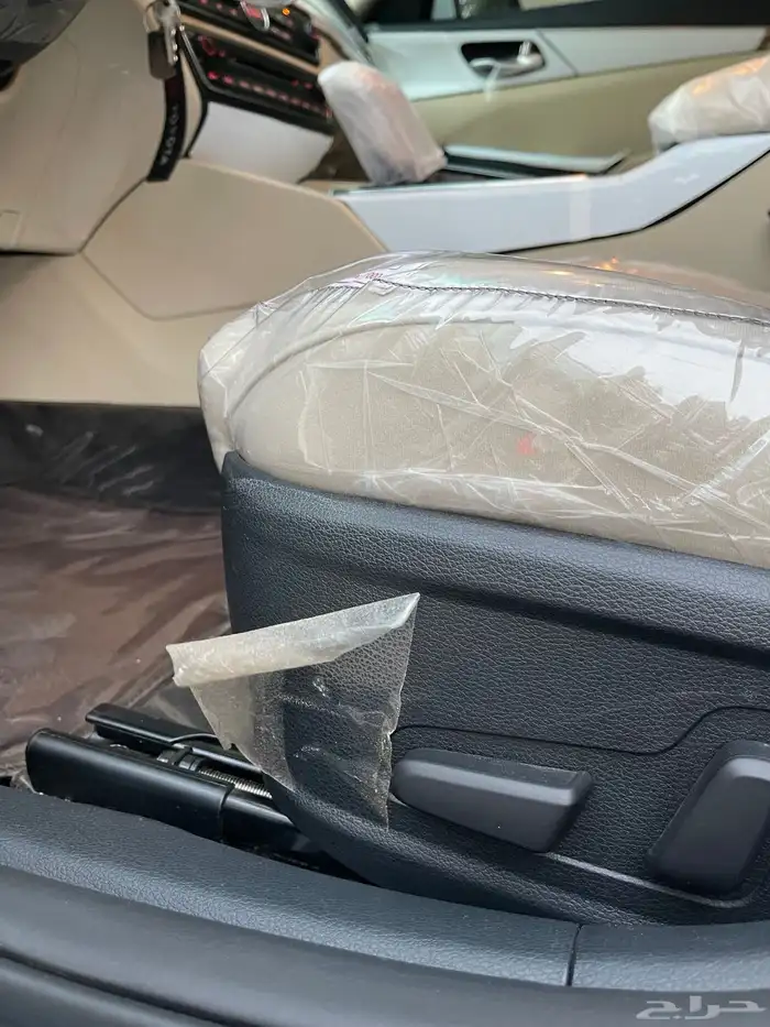 كيا كادينزا 2018 شبه الاصفار 61