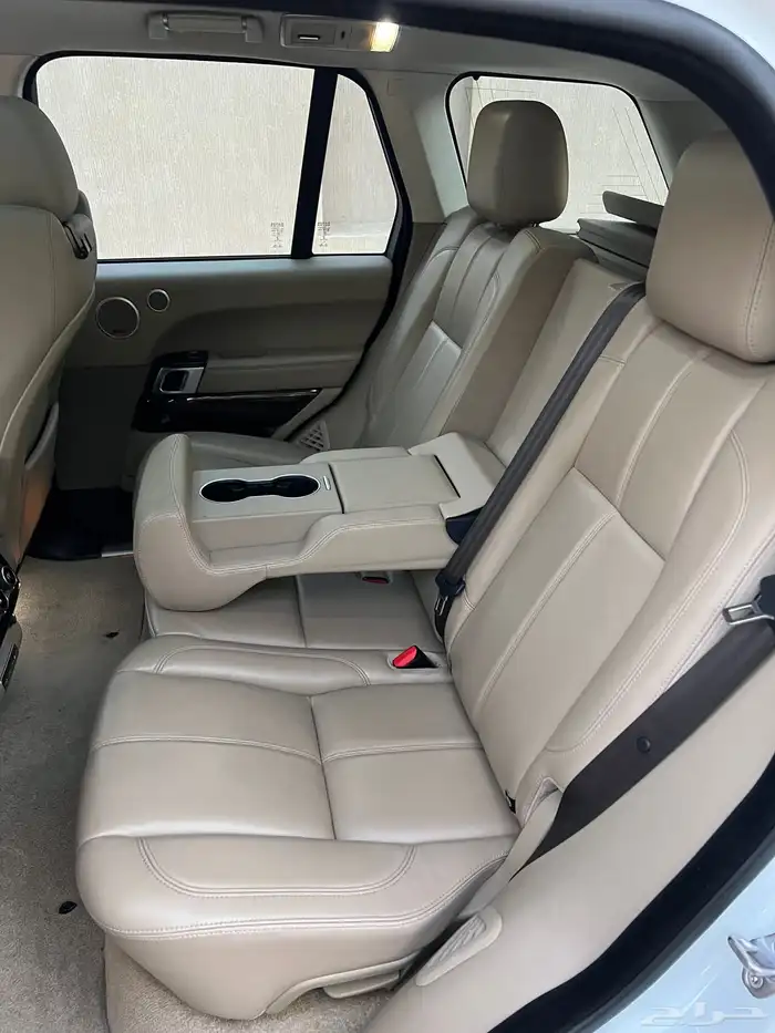 رنج روفر ( فوج ) الموديل 2016 نظيف 10