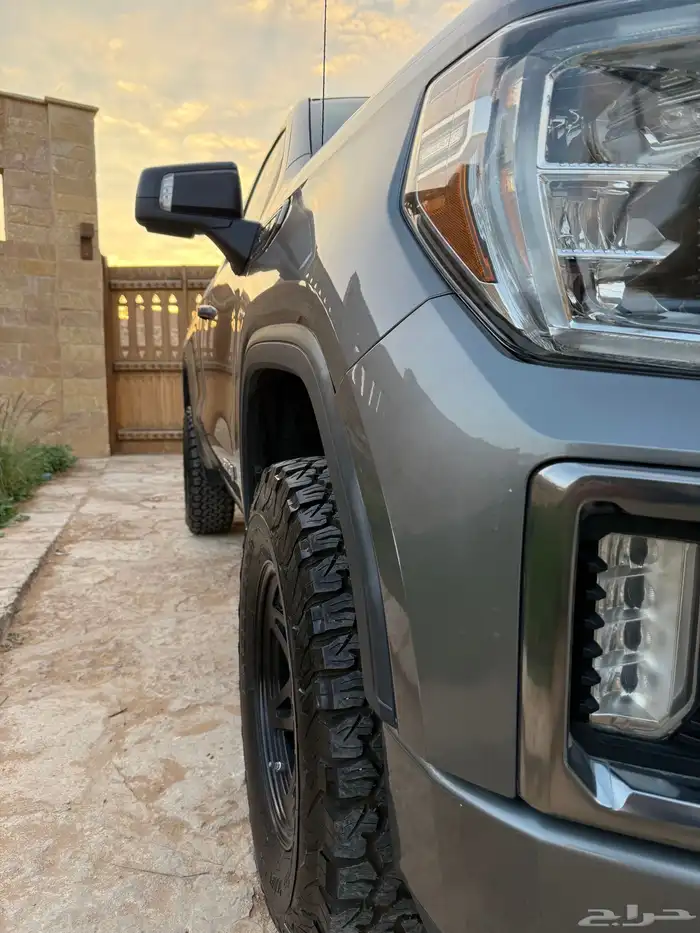 سييرا AT4 نظيف رمادي 46