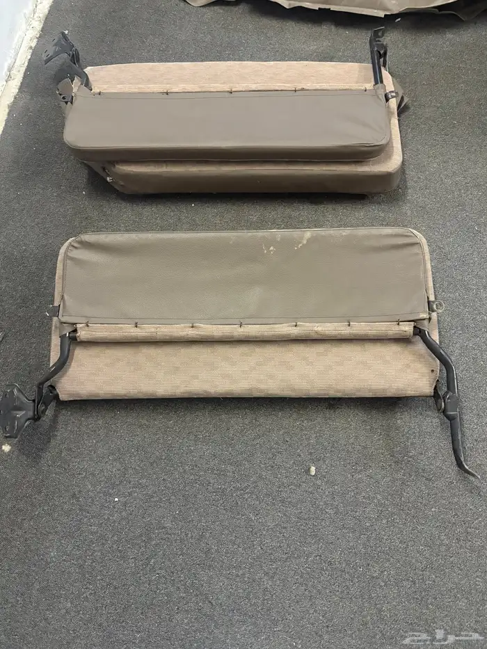 مراتب خلفية جيب ربع بوليسي 6