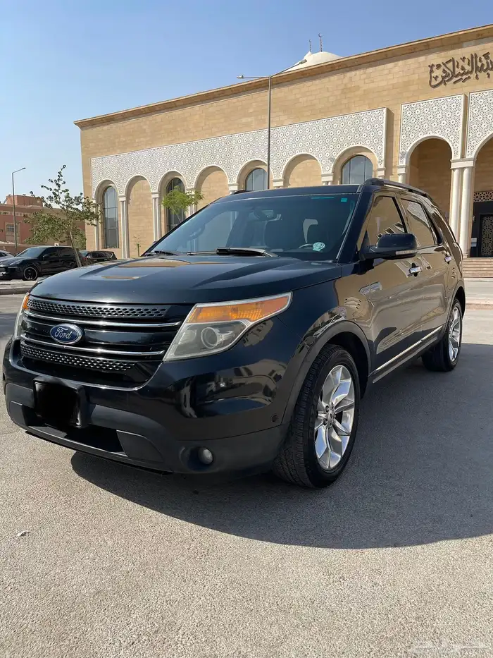 فورد اكسبلورر ليمتيد 2013 3