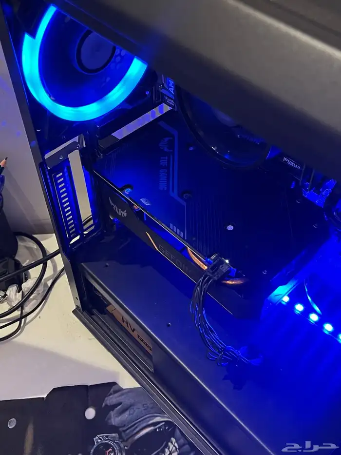 كرات شاشه GTX1650 7