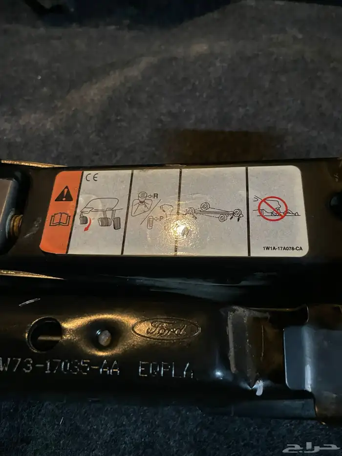 فورد فكتوريا 11 بودي ومحركات بلد 88