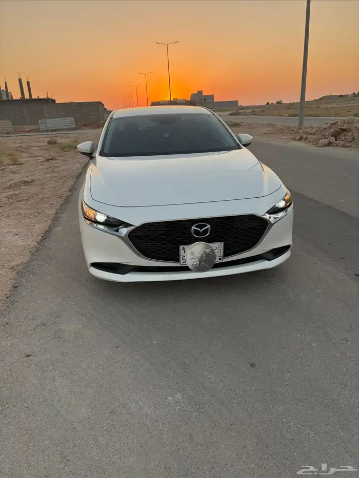 مازدا 3 موديل 24 للبيع 5