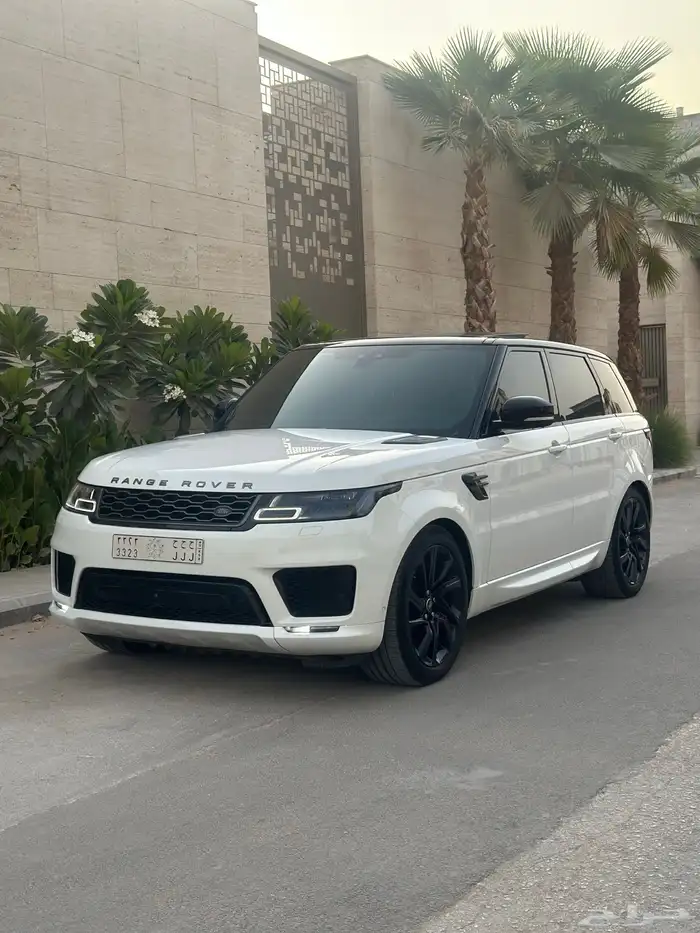 رنج سبورت V8 2020 16