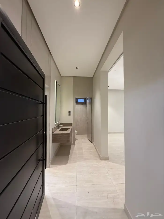 للبيع روف علوي 9 غرف سعر 750 الف قرب ضمك وكوبري باحص 4