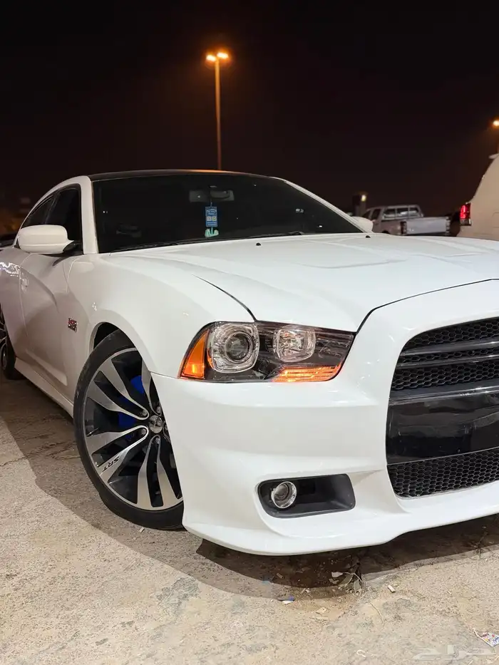 دوج تشارجر 7