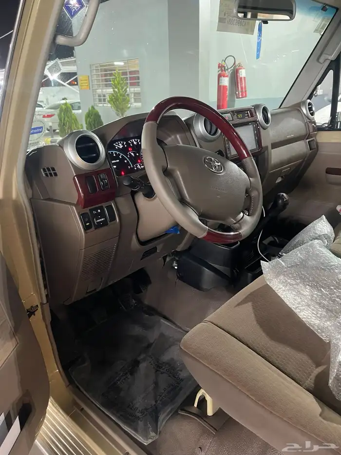 للبيع شاص 2018 سعودي فل كامل 8